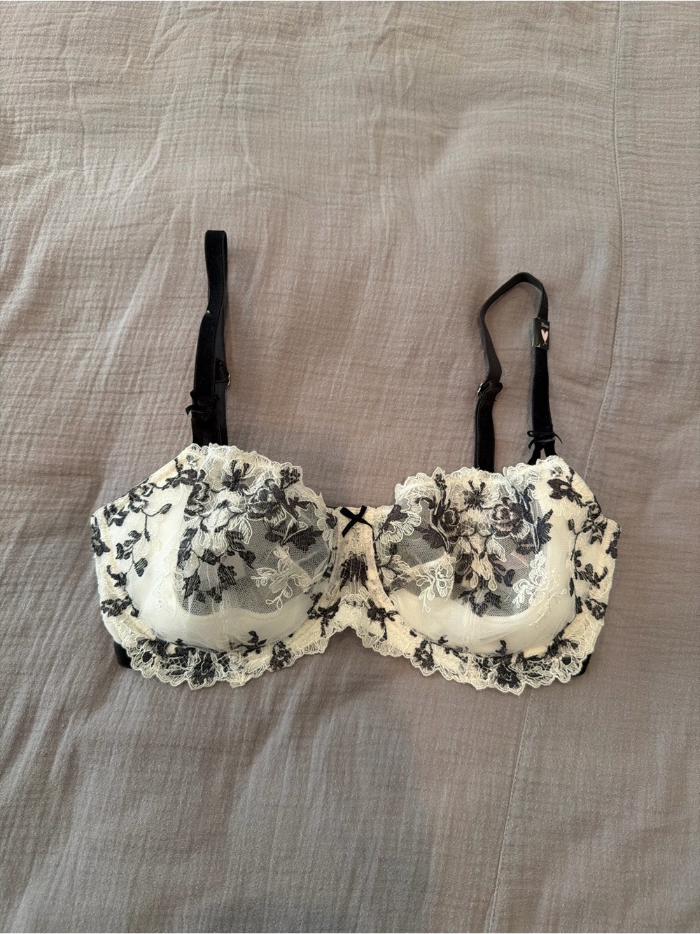 Victoria's Secret Black & White Floral Lace Balconette Bra